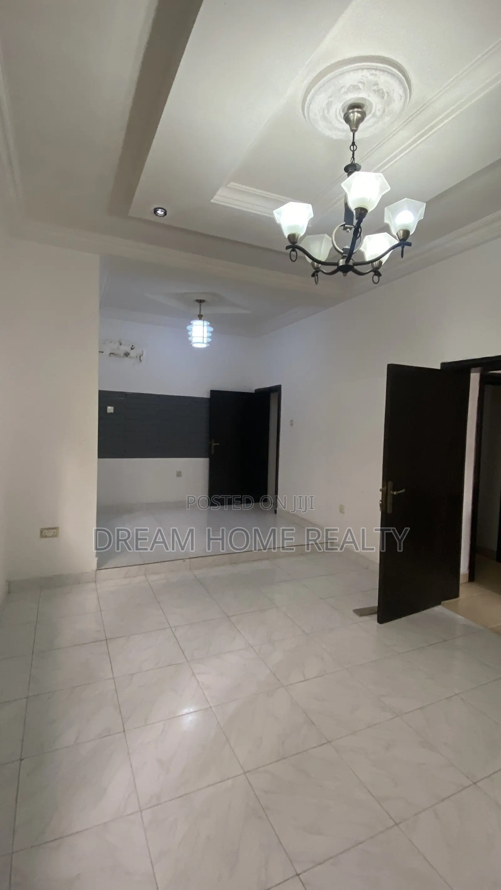 3bdrm Apartment in Chevron Drive, Lekki Phase 2 for rent in Lekki Phase 2