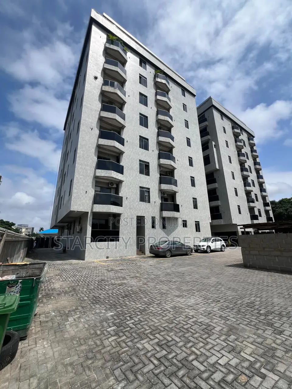 Furnished 3bdrm Maisonette in Secured Estate, Ahmadu Bello Way for sale in Ahmadu Bello Way