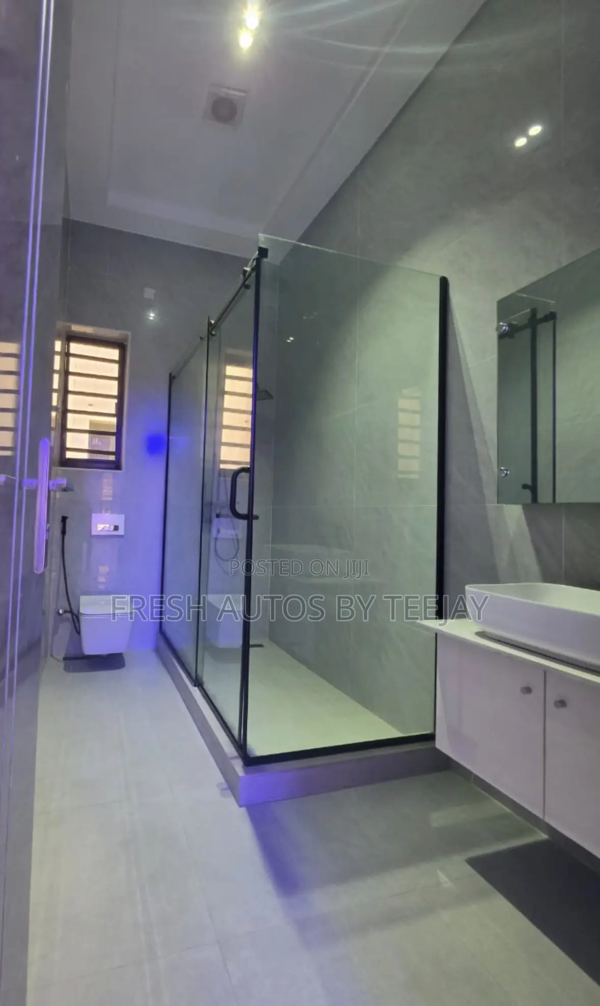 5bdrm Duplex in Omole Phase2 Estate for rent in Omole Phase 2
