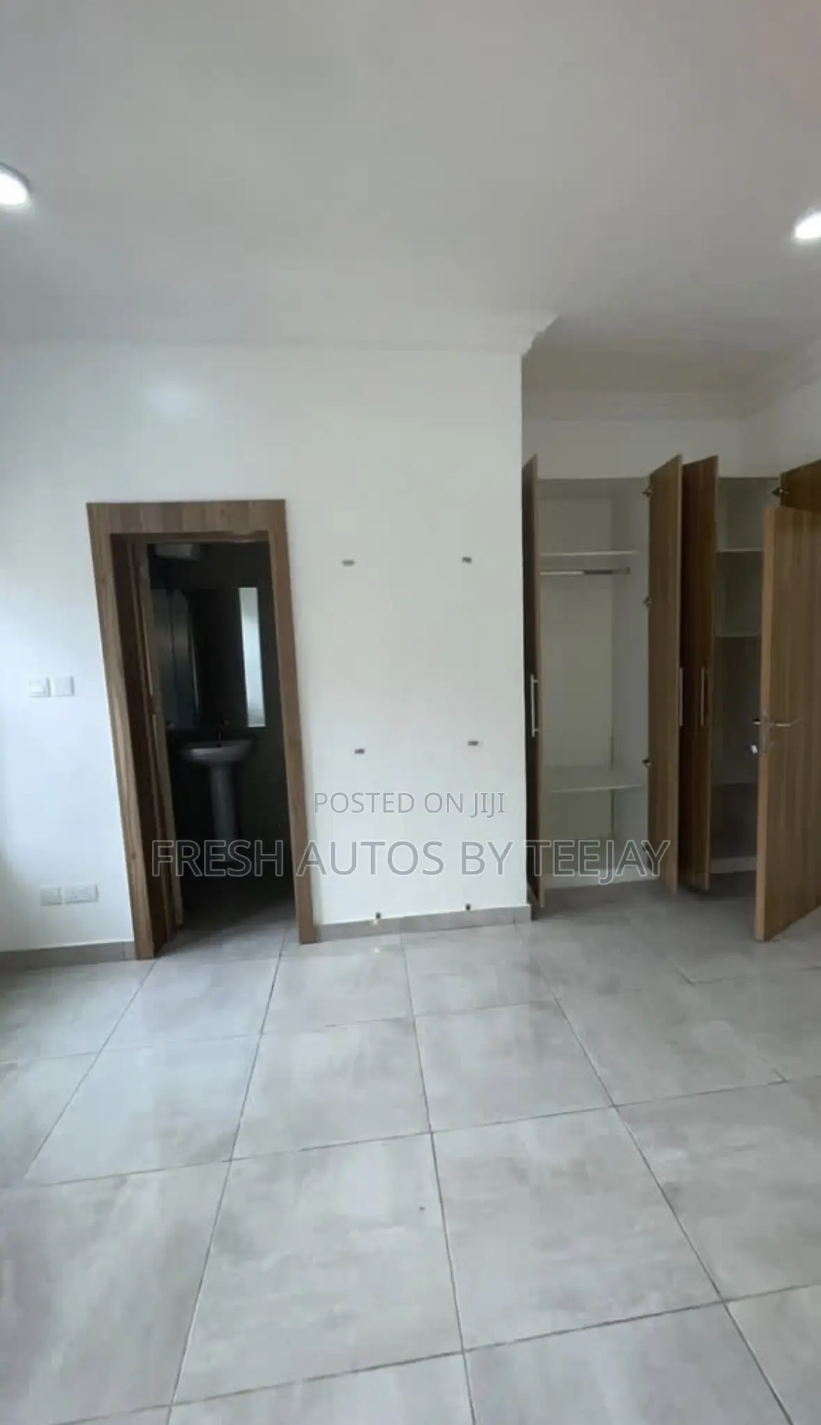 4bdrm Duplex in Lekki Phase1 Estate for sale in Lekki Phase 1
