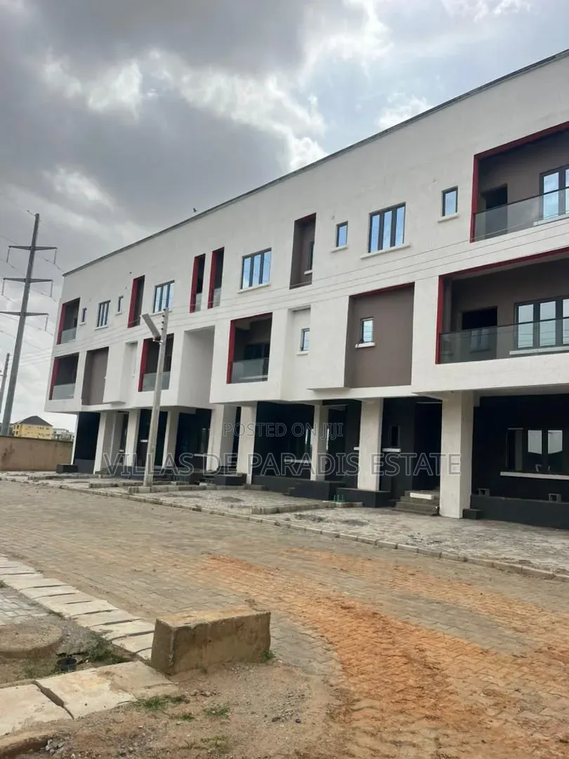 3bdrm Maisonette in Villas De Paradis, Gudu for sale in Gudu
