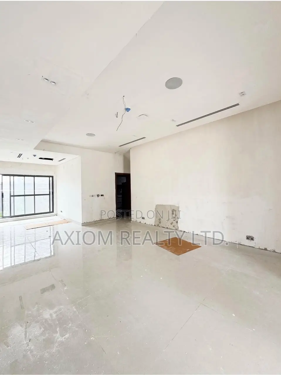 6bdrm Duplex in Banana Island for sale in Banana Island