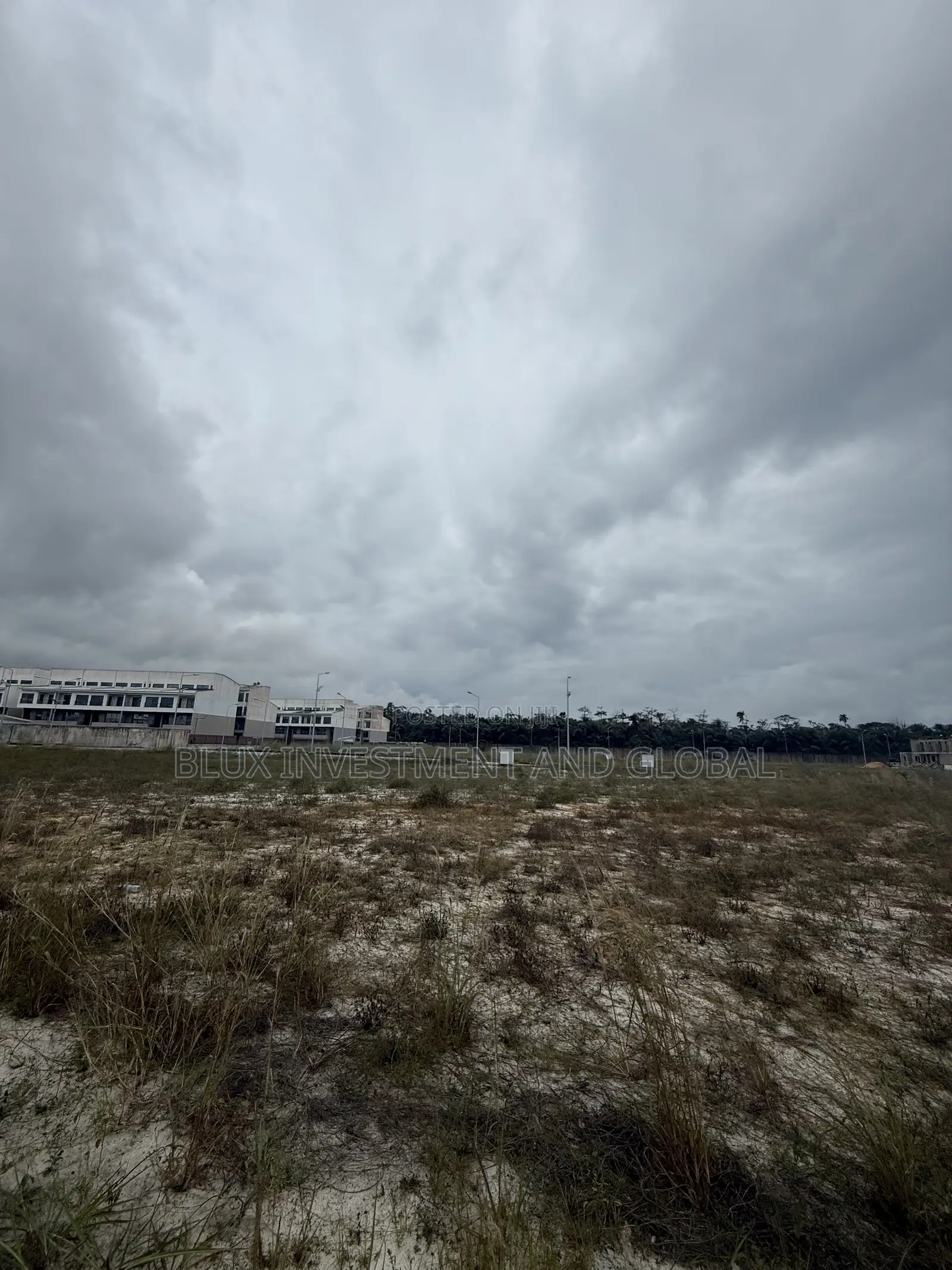 1,000sqm Land for Sale at Twin Lake Estate Chevron Lekki in Chevron