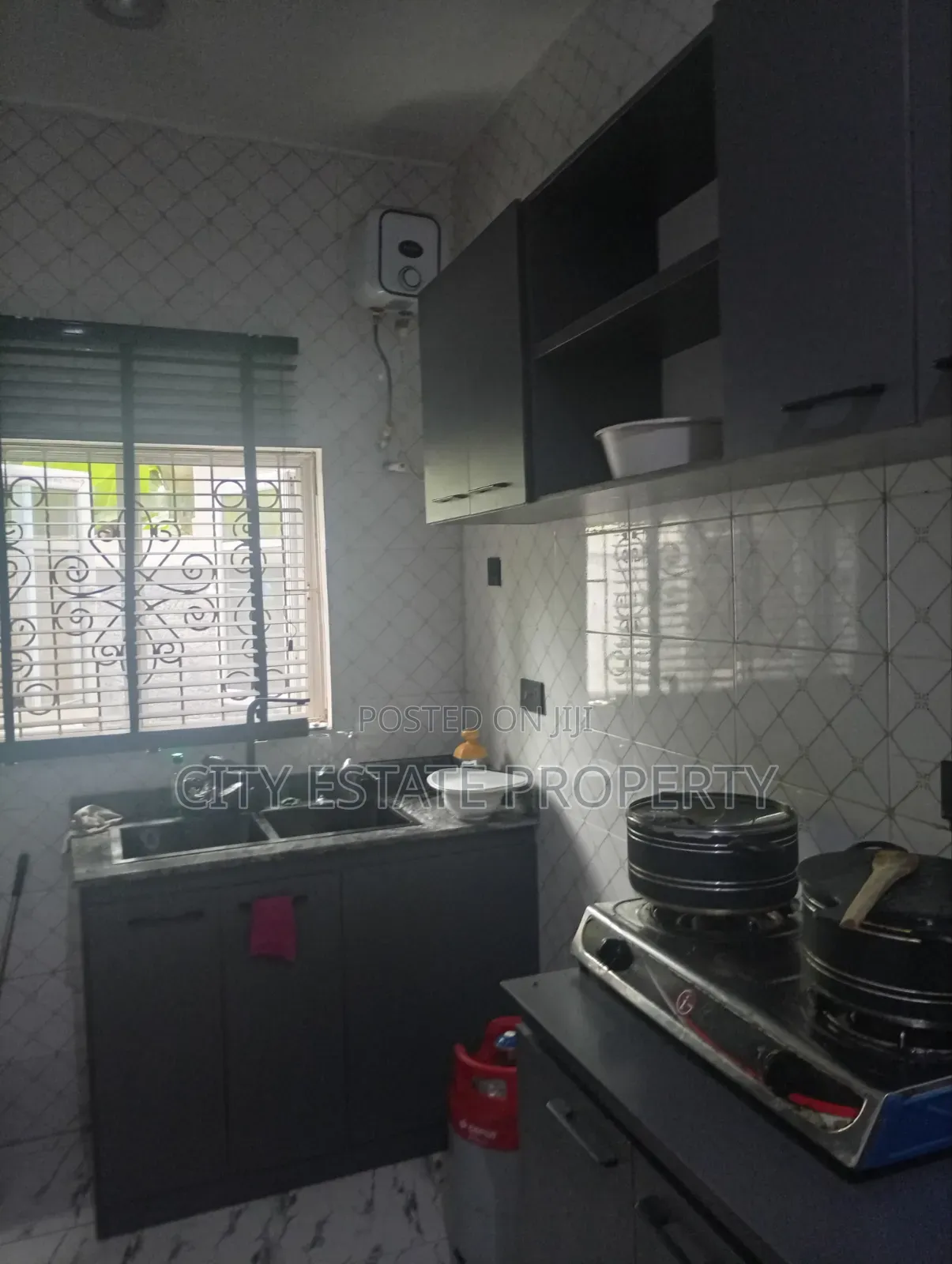 2bdrm Block of Flats in Peace Estate, Rukpokwu for rent in Rukpokwu