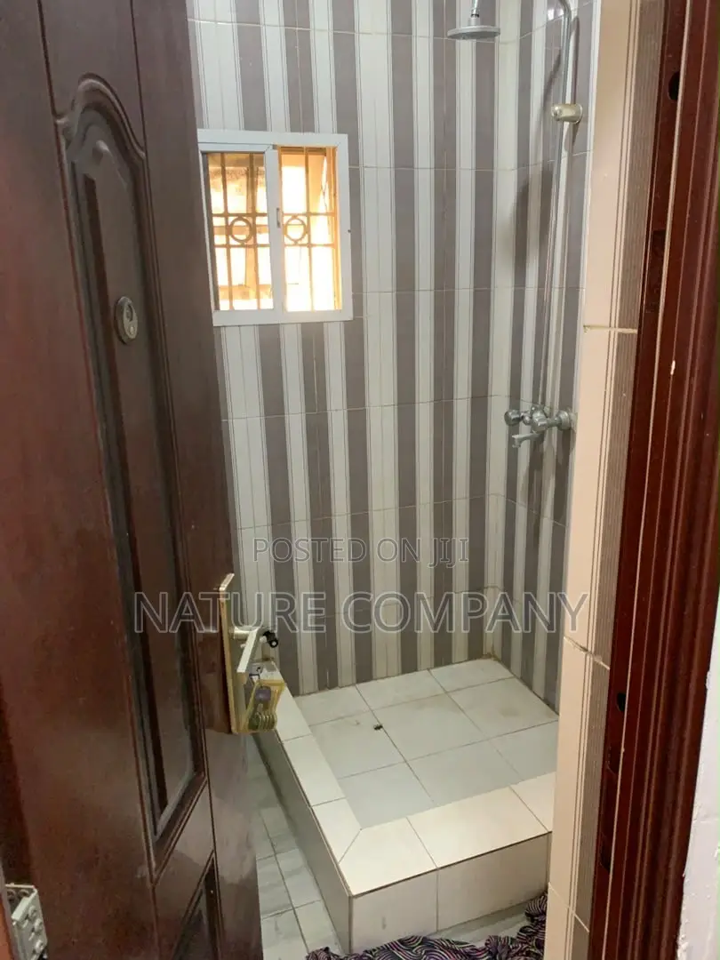 3bdrm Block of Flats in Omole Phase 2 for rent in Omole Phase 2