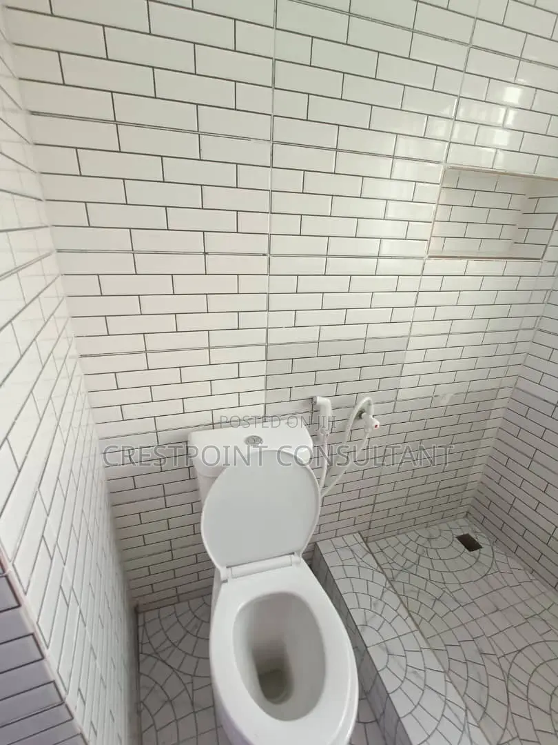 Furnished 2bdrm Apartment in Magodo for rent in Magodo