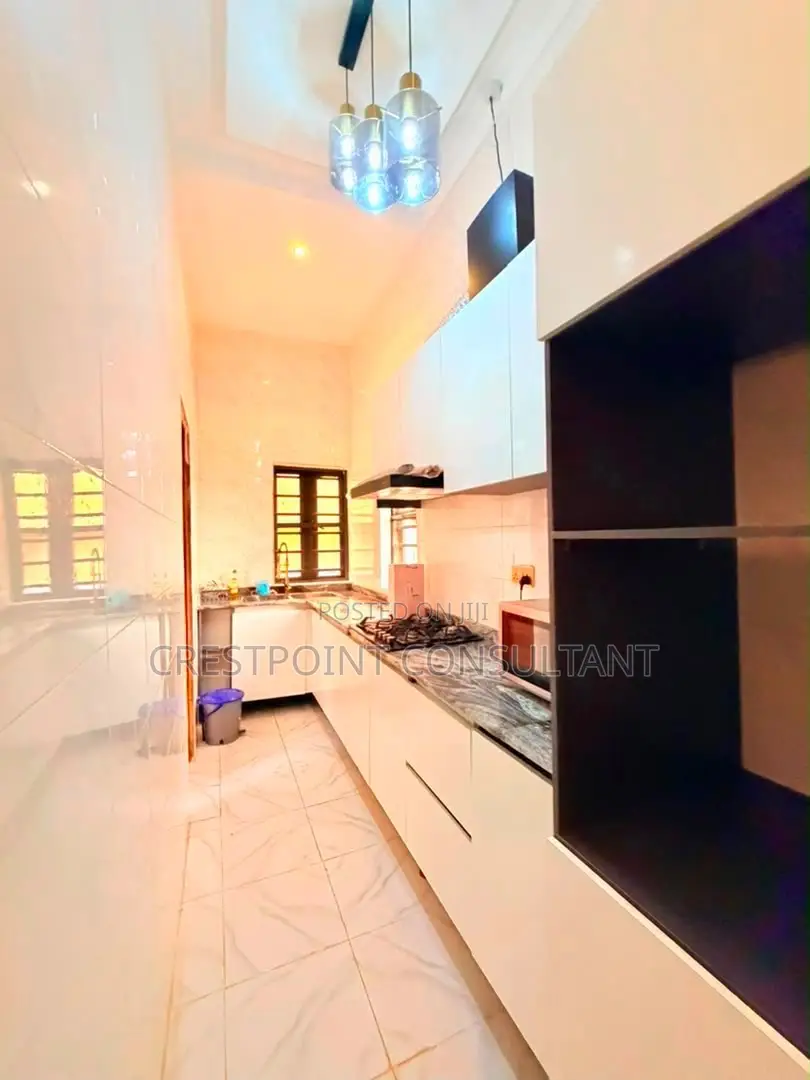 Furnished 4bdrm Duplex in Omole Phase 2 for rent in Omole Phase 2