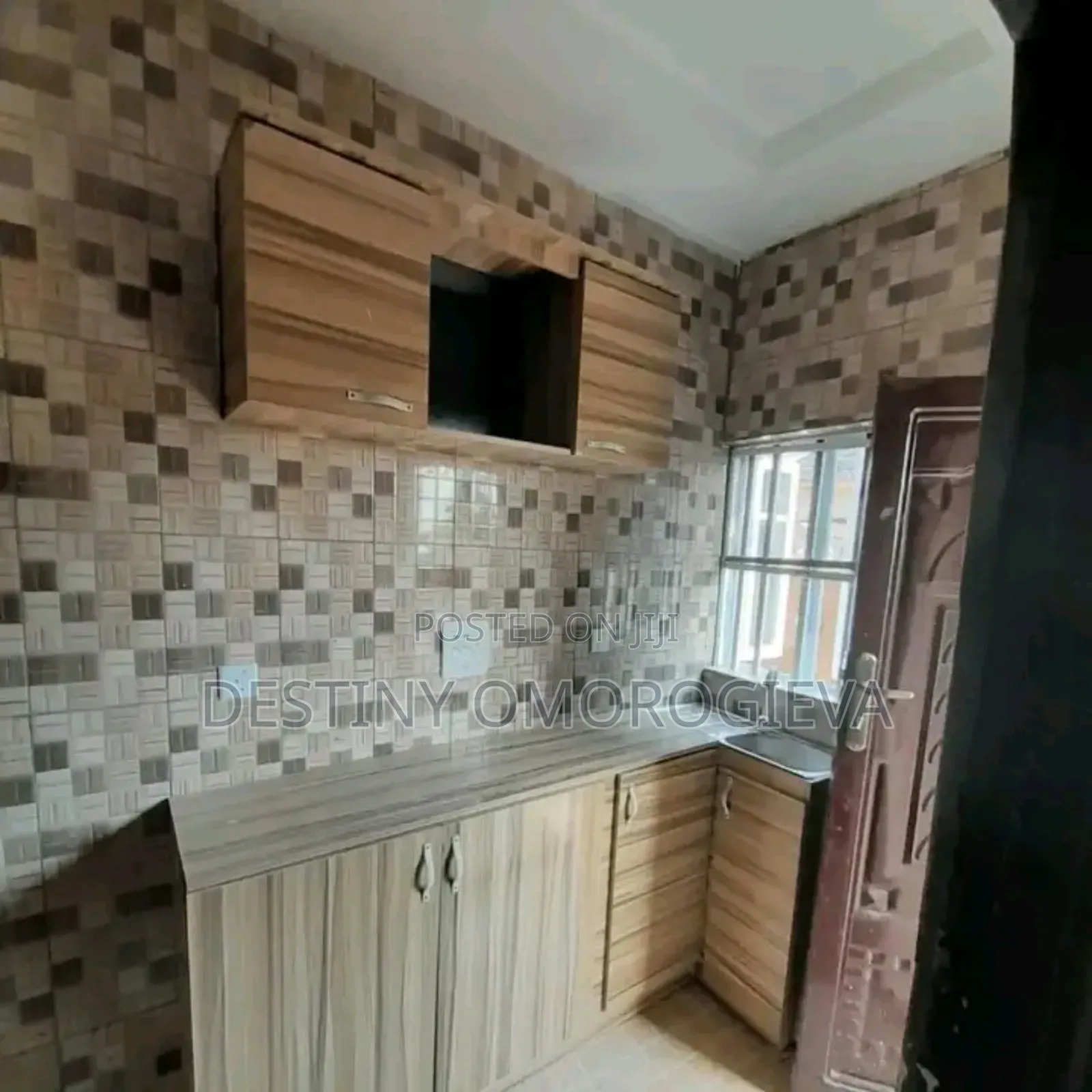 Furnished 2bdrm Block of Flats in Keen Real Estate, Benin City for rent in Benin City