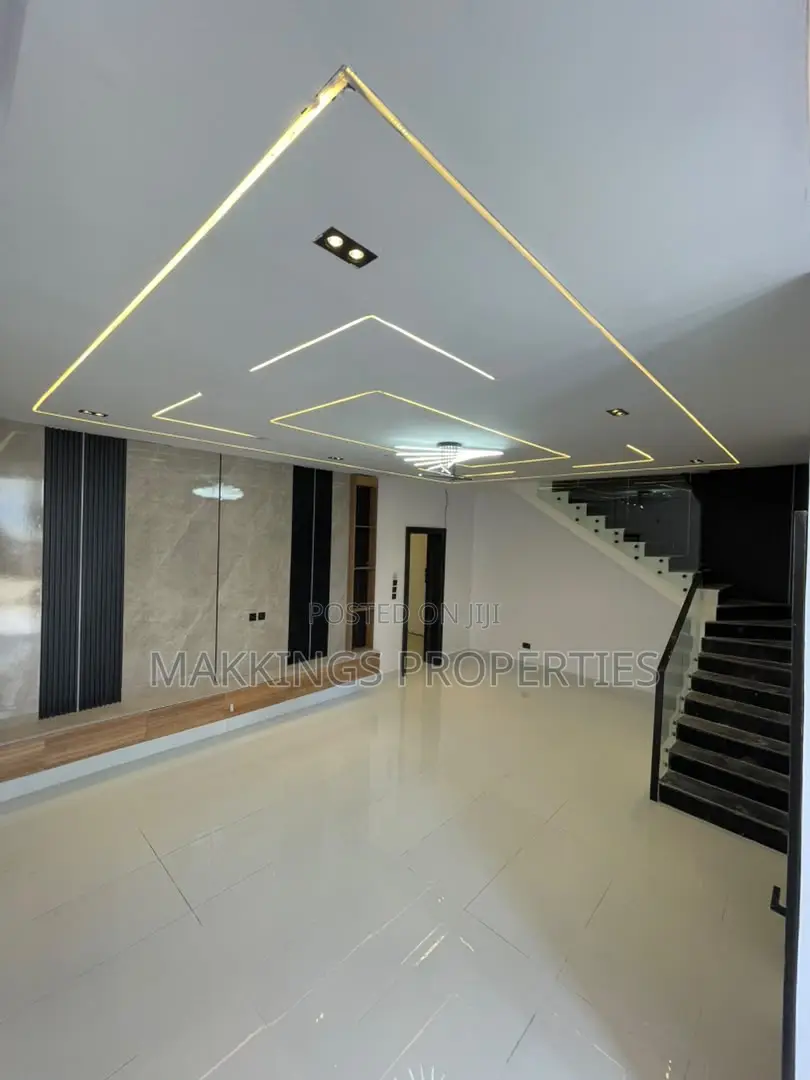 4bdrm Duplex in Ado / Ajah for sale in Ado / Ajah