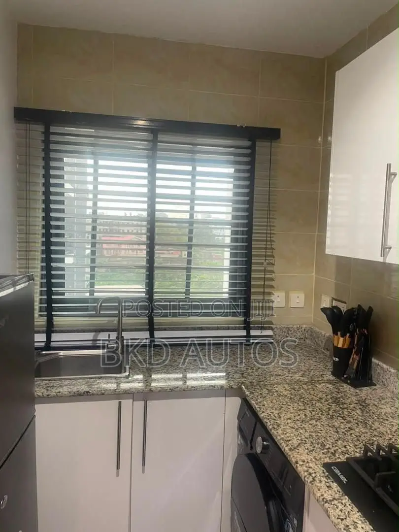 Studio Apartment With Pool, Gym, Ps4 in Lekki Phase 1
