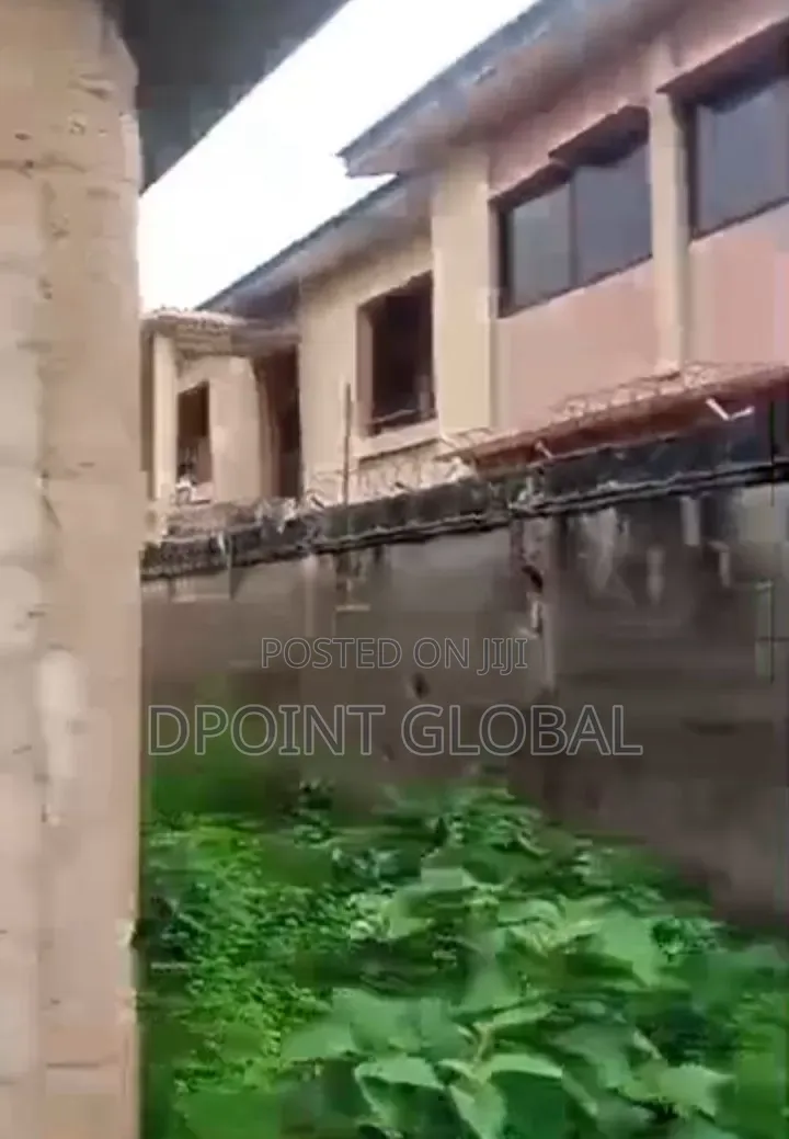 6bdrm Block of Flats in Not Estate, Baruwa for sale in Baruwa