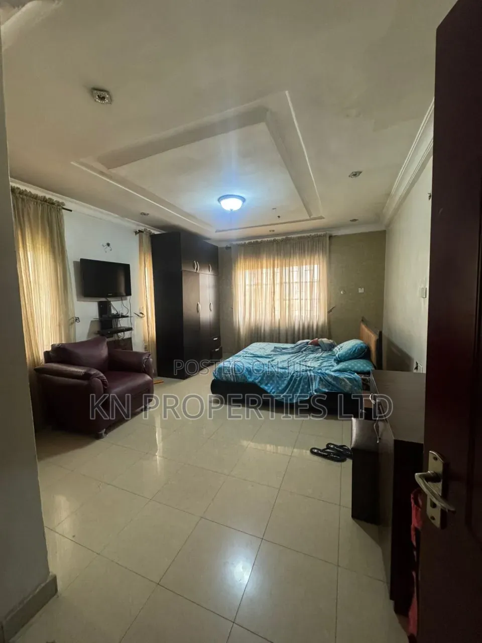 Furnished 4bdrm Block of Flats in Wuse Zone for rent in Zone 5 / Wuse