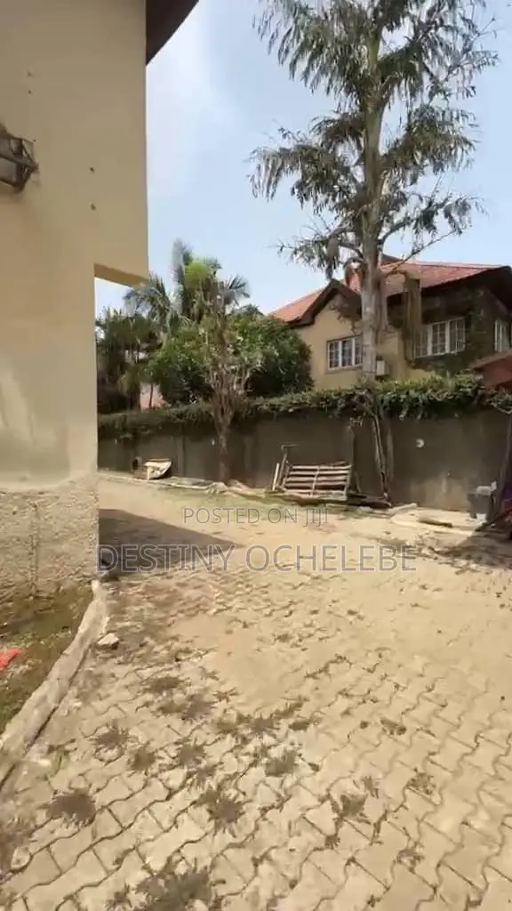 5bdrm Duplex in Gwarinpa for sale in Gwarinpa