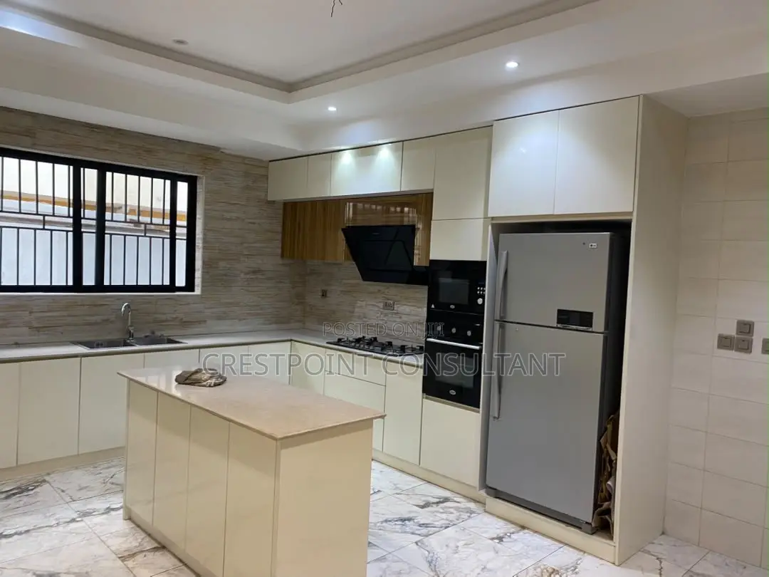 Furnished 3bdrm House in Omole Phase 2 for rent in Omole Phase 2