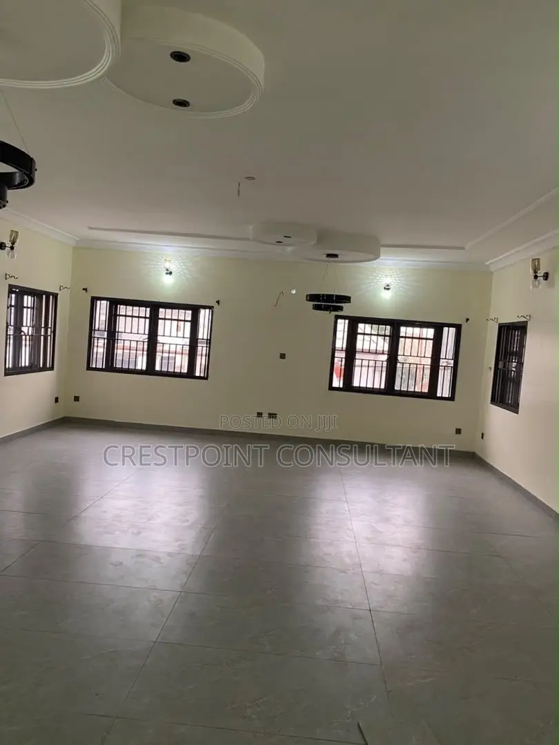 Furnished 3bdrm House in Omole Phase 2 for rent in Omole Phase 2