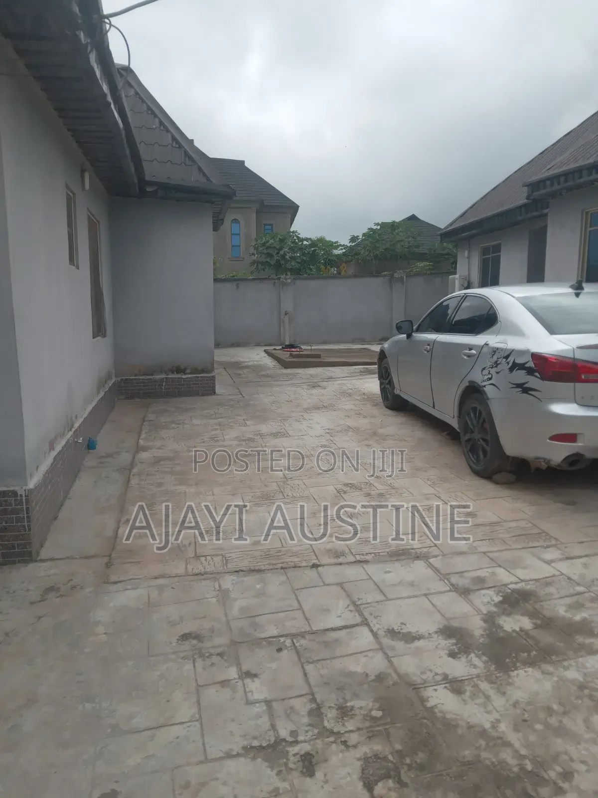 2bdrm Apartment in Graceland, Alagbaka, Akure for sale in Akure