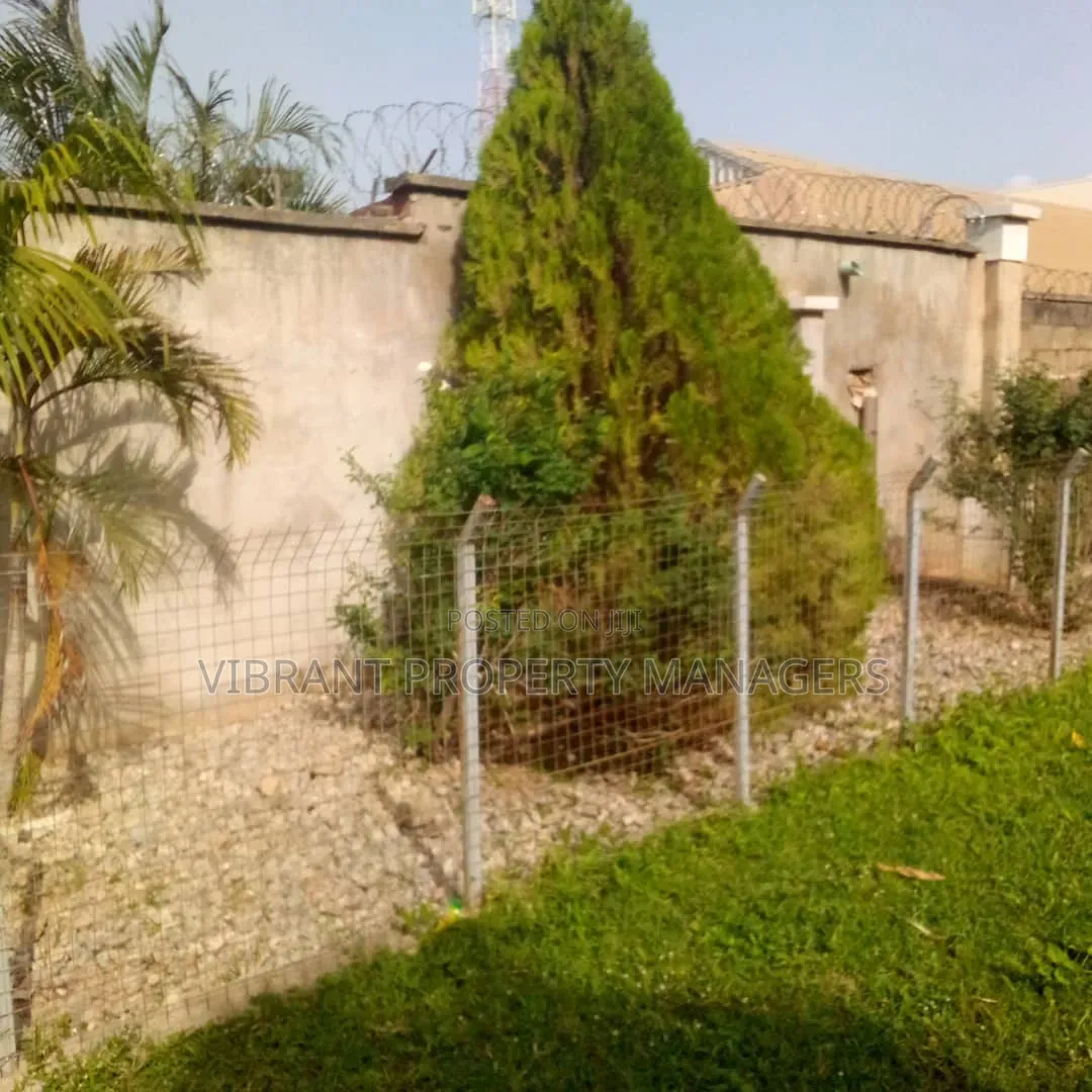 5bdrm Duplex in Barnawa Gra Phase 1, Kaduna / Kaduna State for sale in Kaduna / Kaduna State