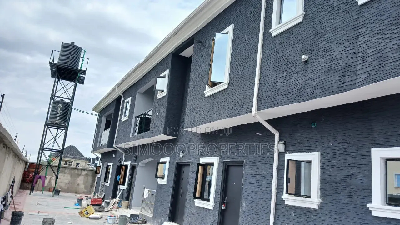 2bdrm Block of Flats in Oribanwa Phase2, Lakowe for rent in Lakowe