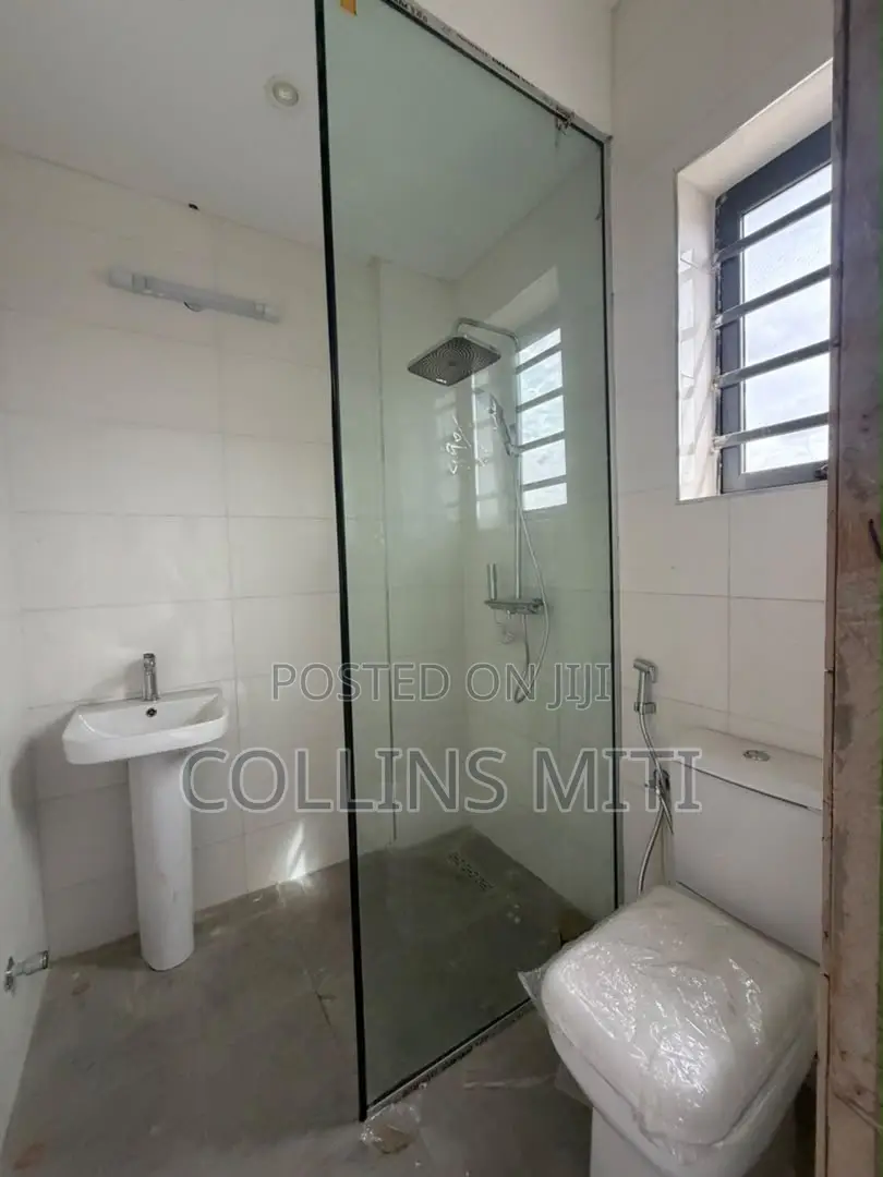 3bdrm Block of Flats in A Serene Environment, Awolowo Way for sale in Awolowo Way