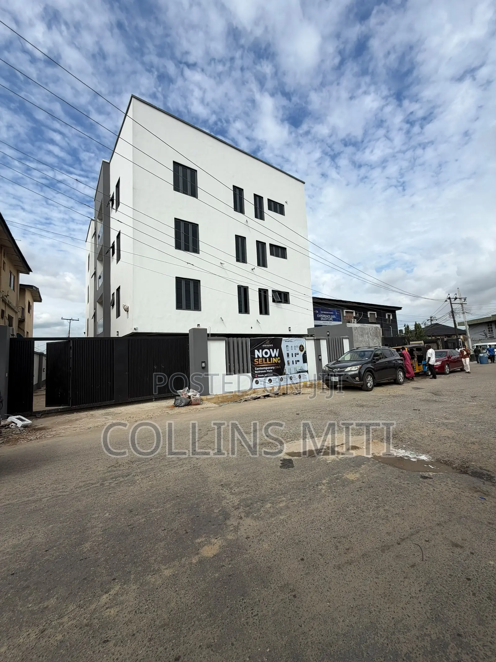 3bdrm Block of Flats in A Serene Environment, Awolowo Way for sale in Awolowo Way