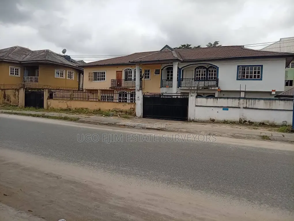 2bdrm Block of Flats in Port-Harcourt for sale in Port-Harcourt