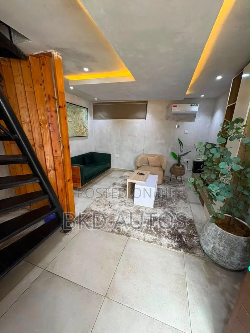 Luxury 1 Bedroom Loft With Pool in Ikate-Elegushi