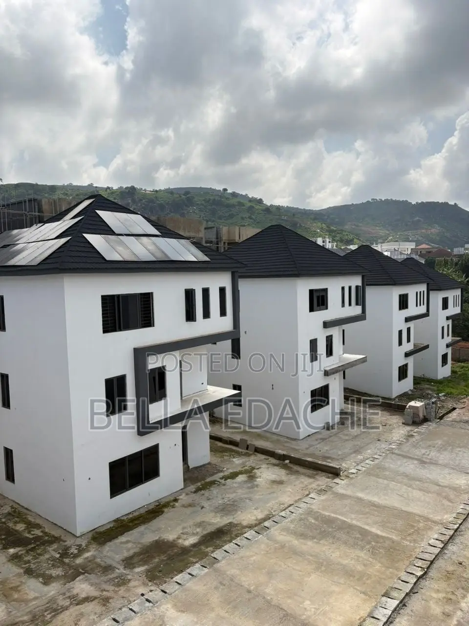 5bdrm Duplex in Katampe Extension for sale in Katampe Extension