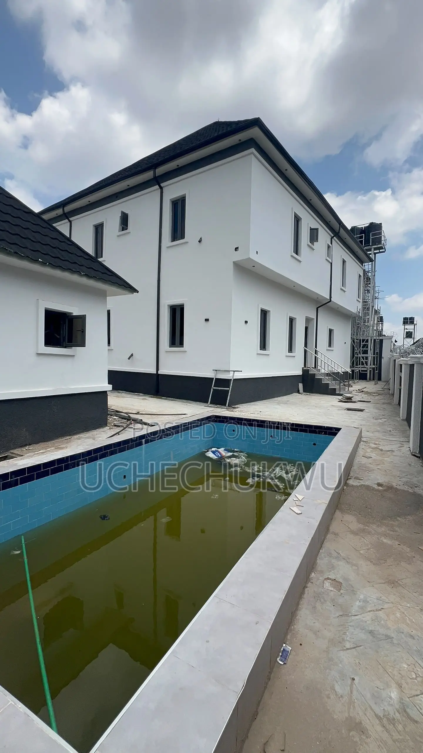 5bdrm Mansion in Dr Sam Estate, Galadimawa for sale in Galadimawa