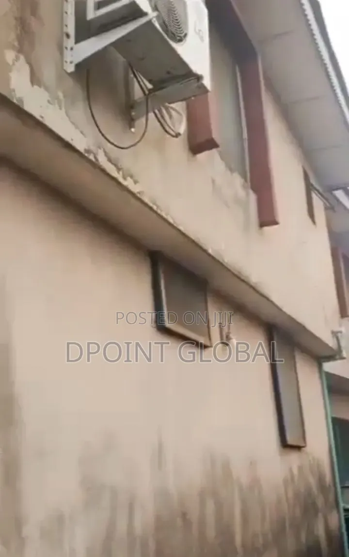 15bdrm Block of Flats in Not Estate, Akowonjo for sale in Akowonjo