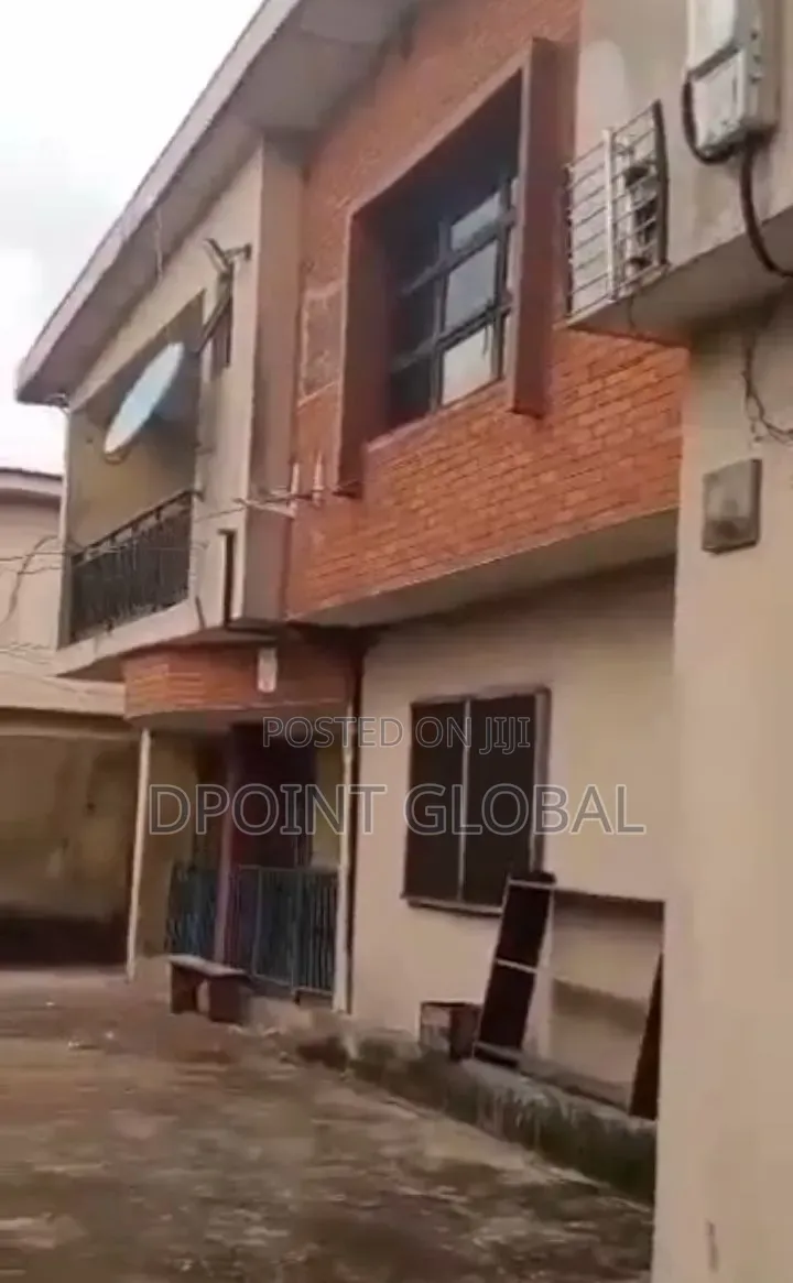 15bdrm Block of Flats in Not Estate, Akowonjo for sale in Akowonjo