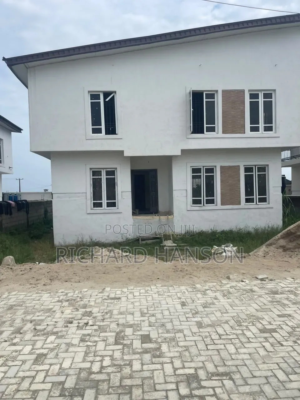 4bdrm Duplex in Secured, Sangotedo for sale in Sangotedo