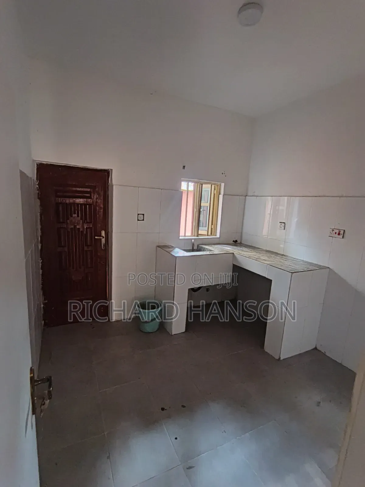 3bdrm Duplex in Secured, Abijo for rent in Abijo