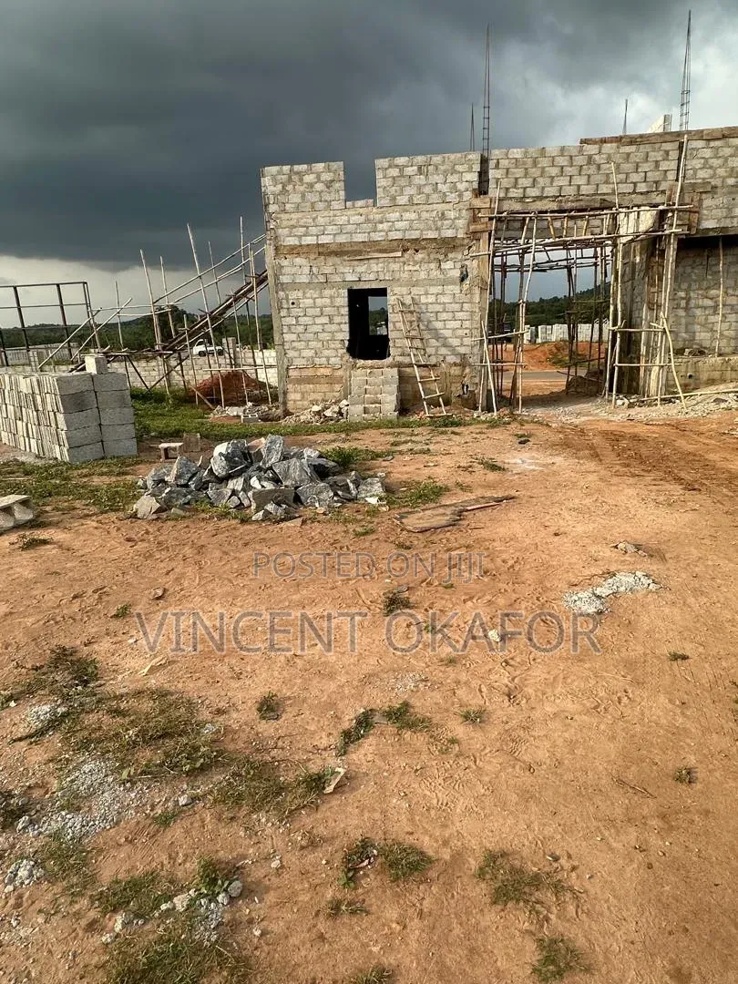 500sqm for 5 Bedroom Detached Duplex in Ketti
