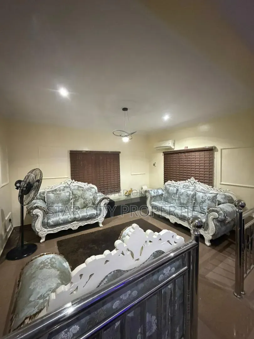 6bdrm Duplex in Magodo Lagos, GRA Phase 1 for sale in GRA Phase 1