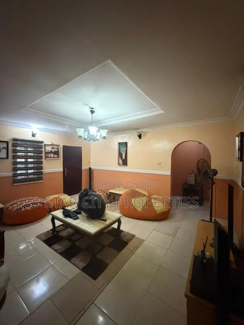 6bdrm Duplex in Magodo Lagos, GRA Phase 1 for sale in GRA Phase 1