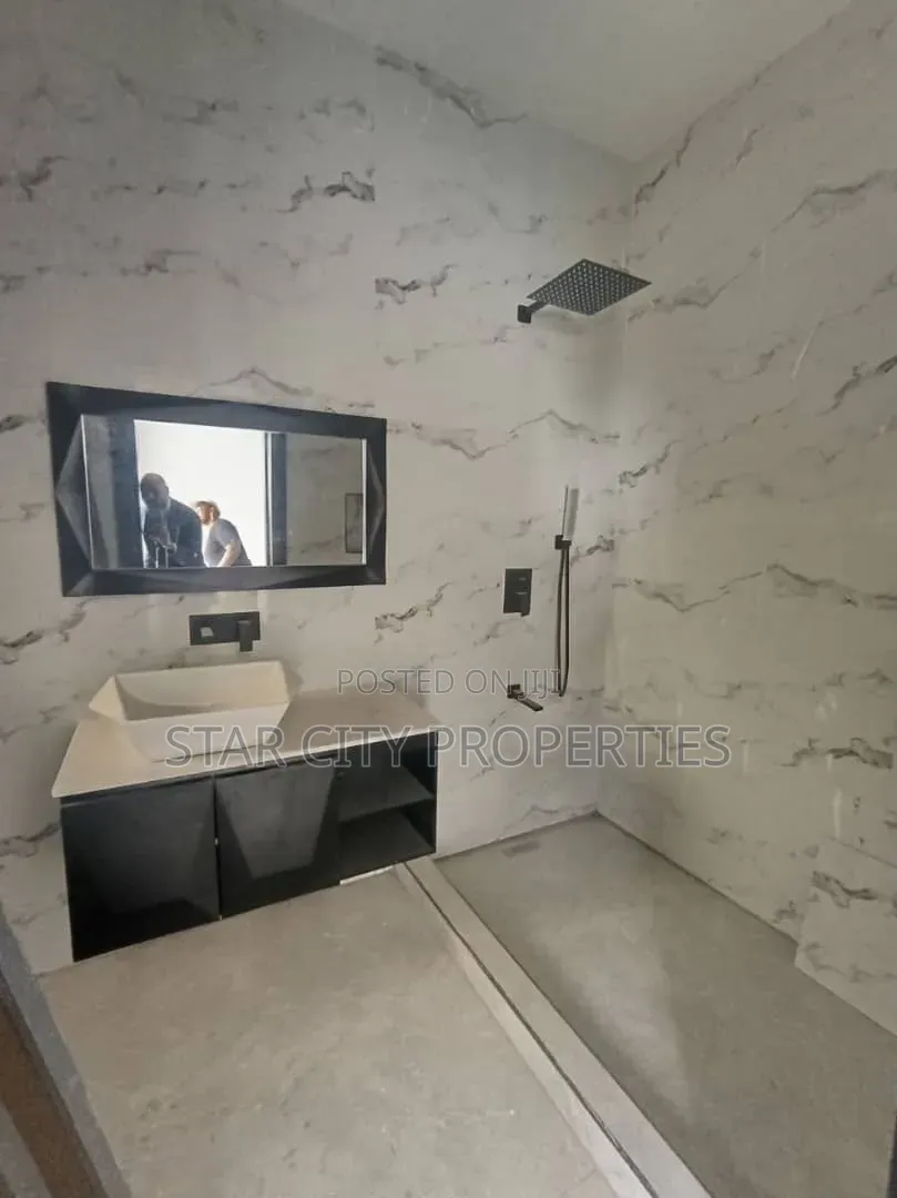4bdrm Townhouse / Terrace in Ikeja for rent in Ikeja GRA