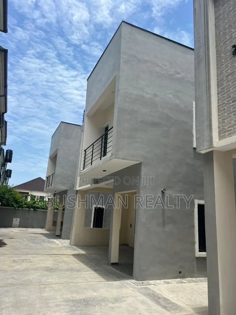 4bdrm Duplex in Lekki for rent in Lekki
