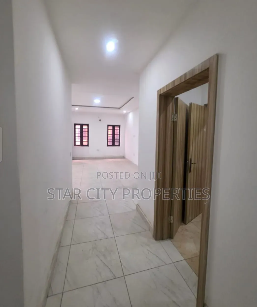 3bdrm Apartment in Mobolaji Bank for rent in Anthony Village
