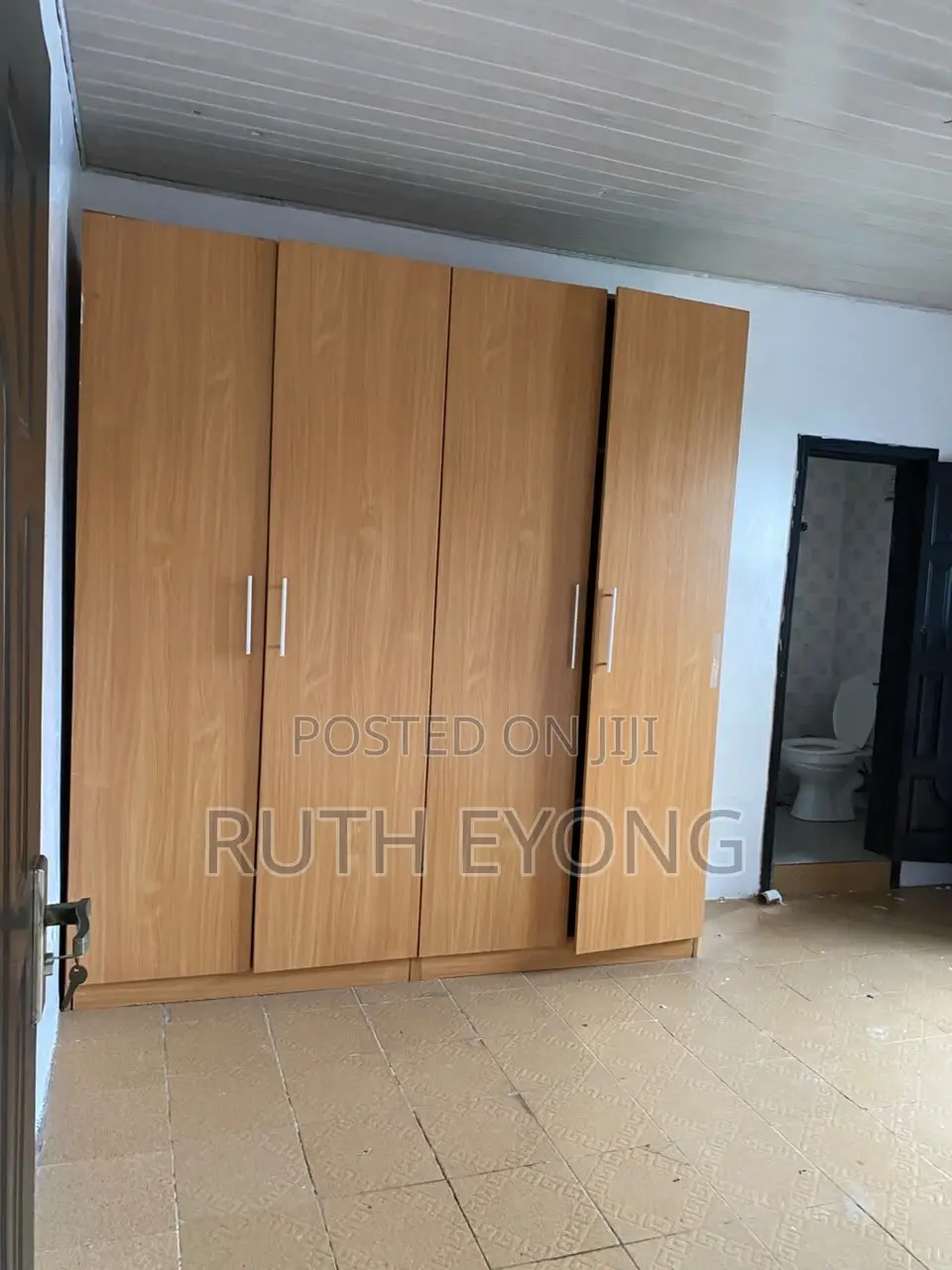 2bdrm Apartment in Off Gbanbala Road for rent in Ikate-Elegushi