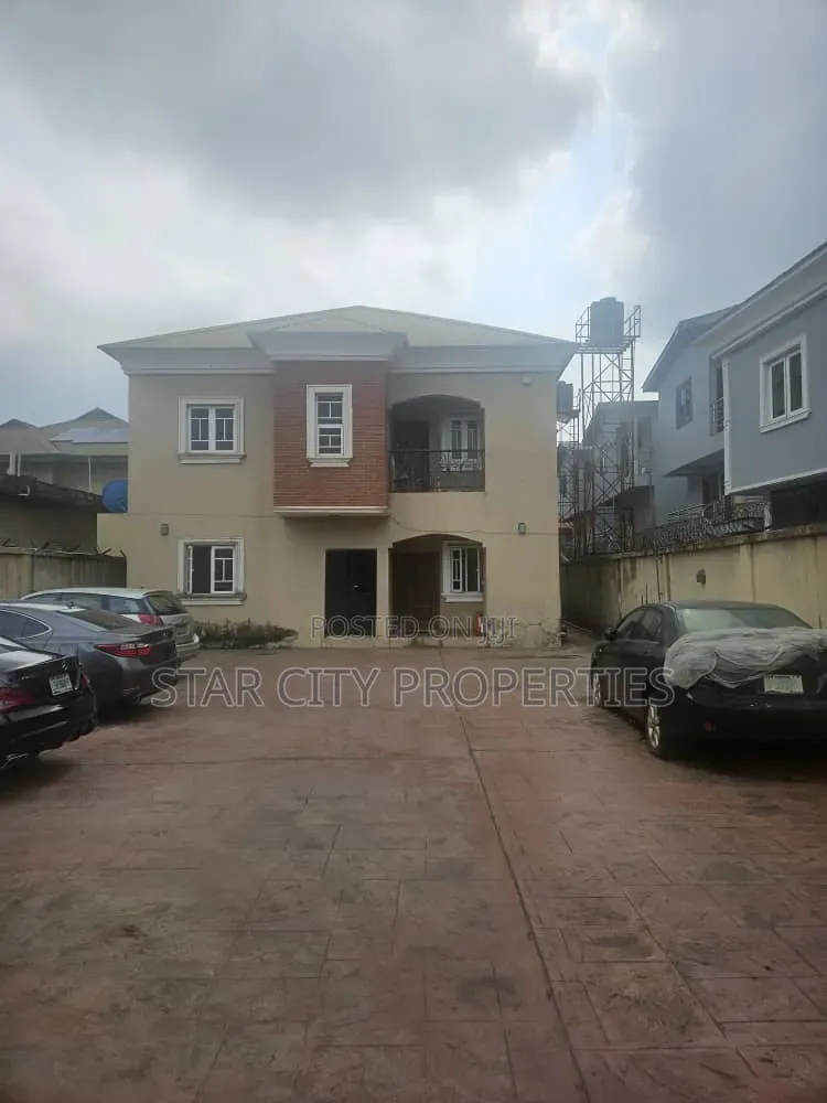 3bdrm Block of Flats in Magodo Isheri for sale in Magodo Isheri