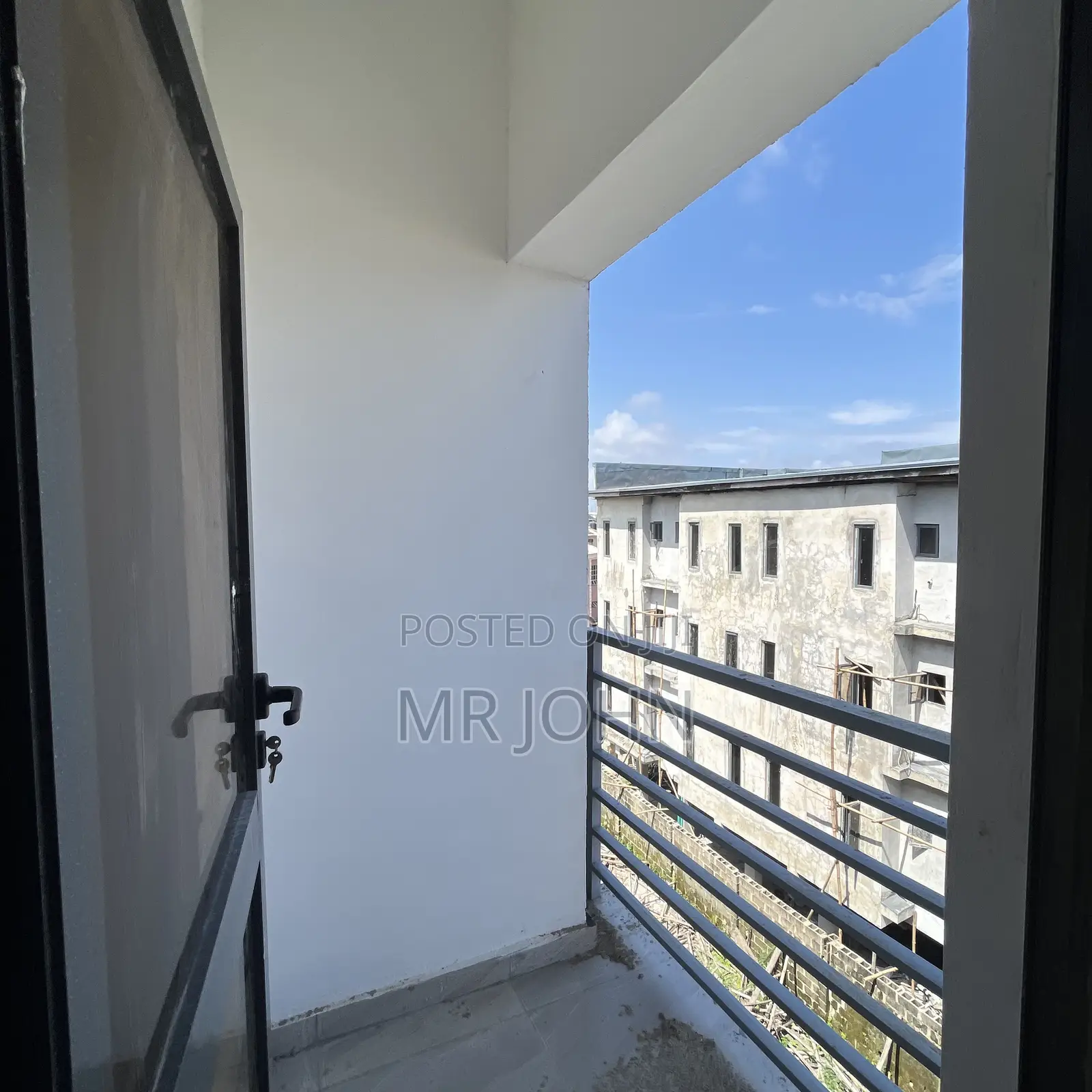 2bdrm Apartment in Secured Estate 🏡, Lekki for rent in Lekki