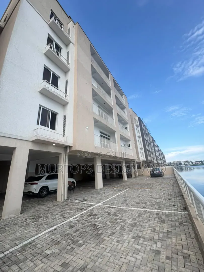 3bdrm Apartment in Lekki Phase 1 for rent in Lekki Phase 1