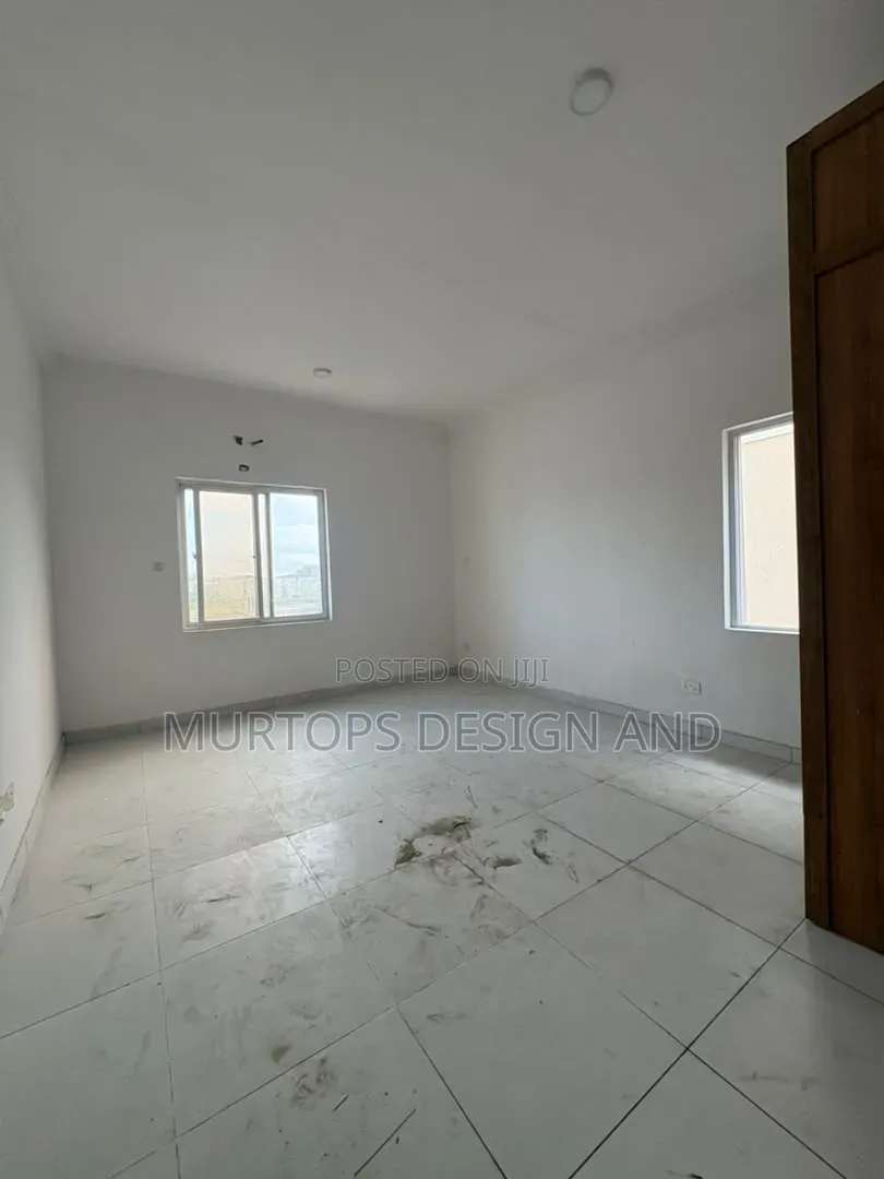 3bdrm Apartment in Lekki Phase 1 for rent in Lekki Phase 1