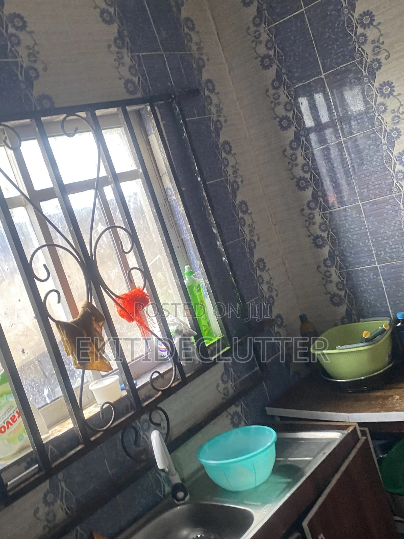 8bdrm Bungalow in Orire Estate, Ado Ekiti for sale in Ado Ekiti