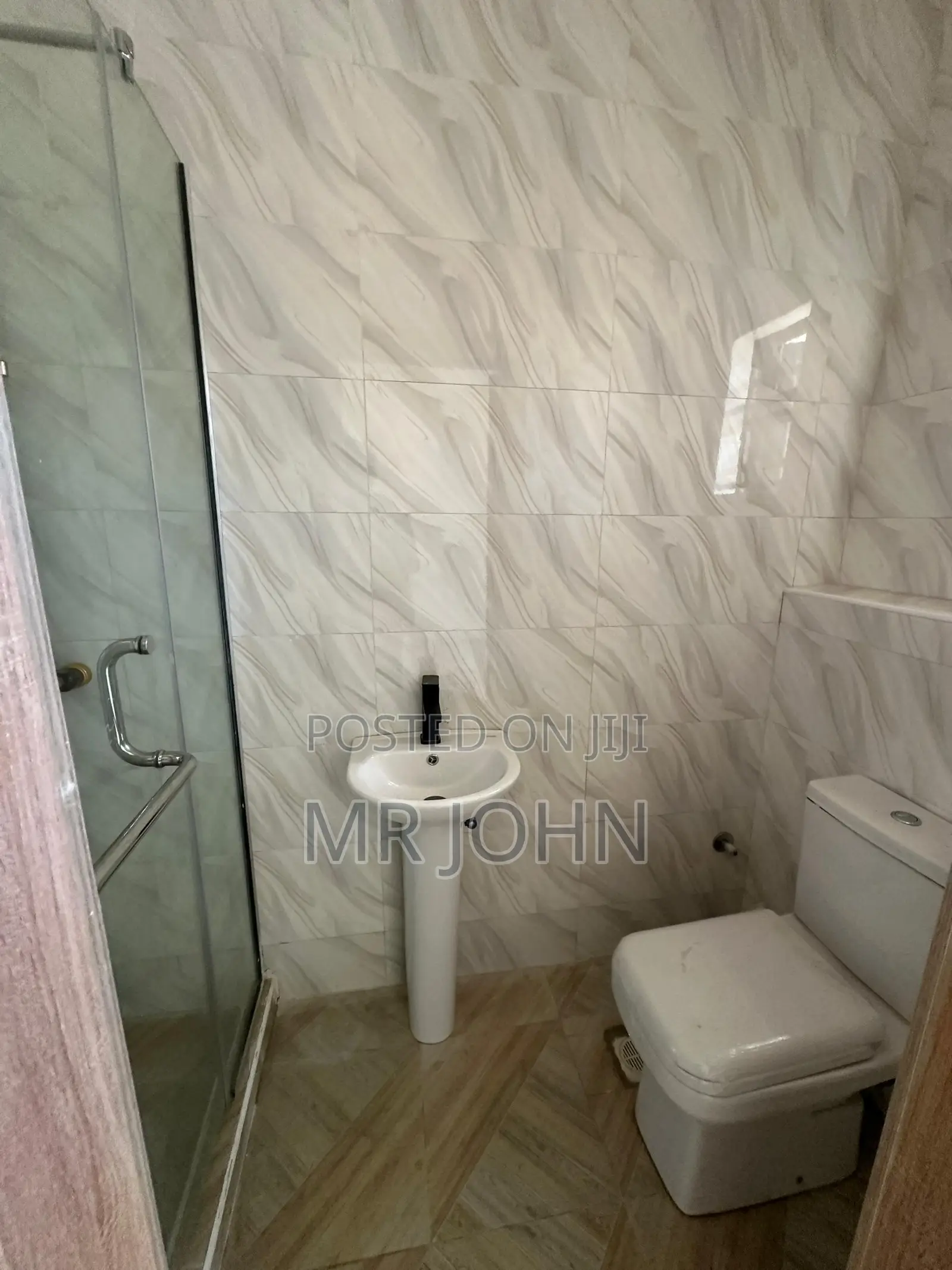 3bdrm Duplex in Ajah Ogombo Road, Abraham Adesanya Estate for rent in Abraham Adesanya Estate