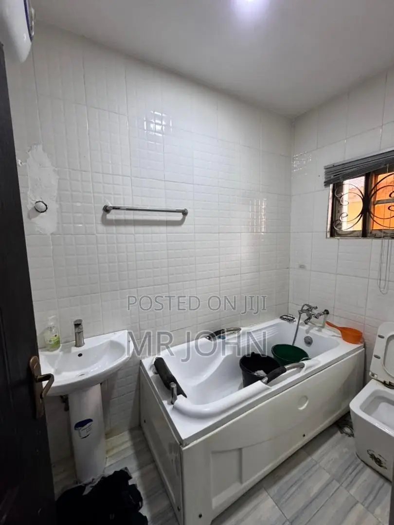 3bdrm Apartment in Abraham Adesanya for sale in Abraham Adesanya Estate