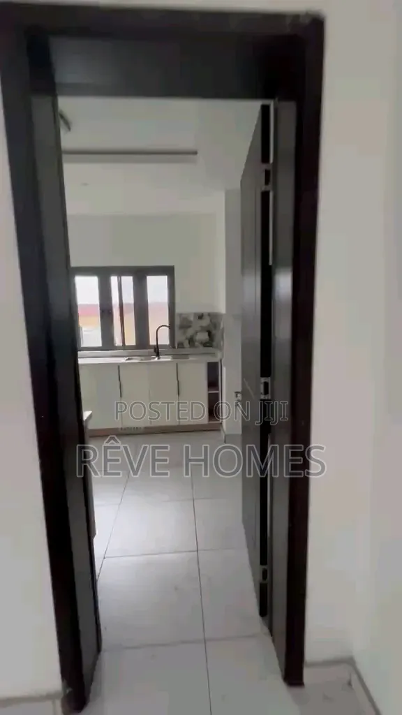 Furnished 4bdrm Duplex in Obanikoro for rent in Obanikoro