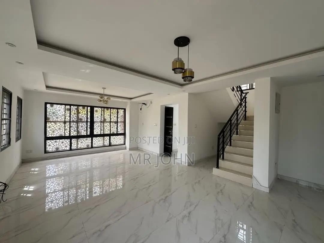 4bdrm House in Lekki Scheme 2, Abraham Adesanya Estate for rent in Abraham Adesanya Estate