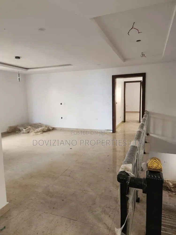 6bdrm Duplex in Ikeja GRA for sale in Ikeja GRA