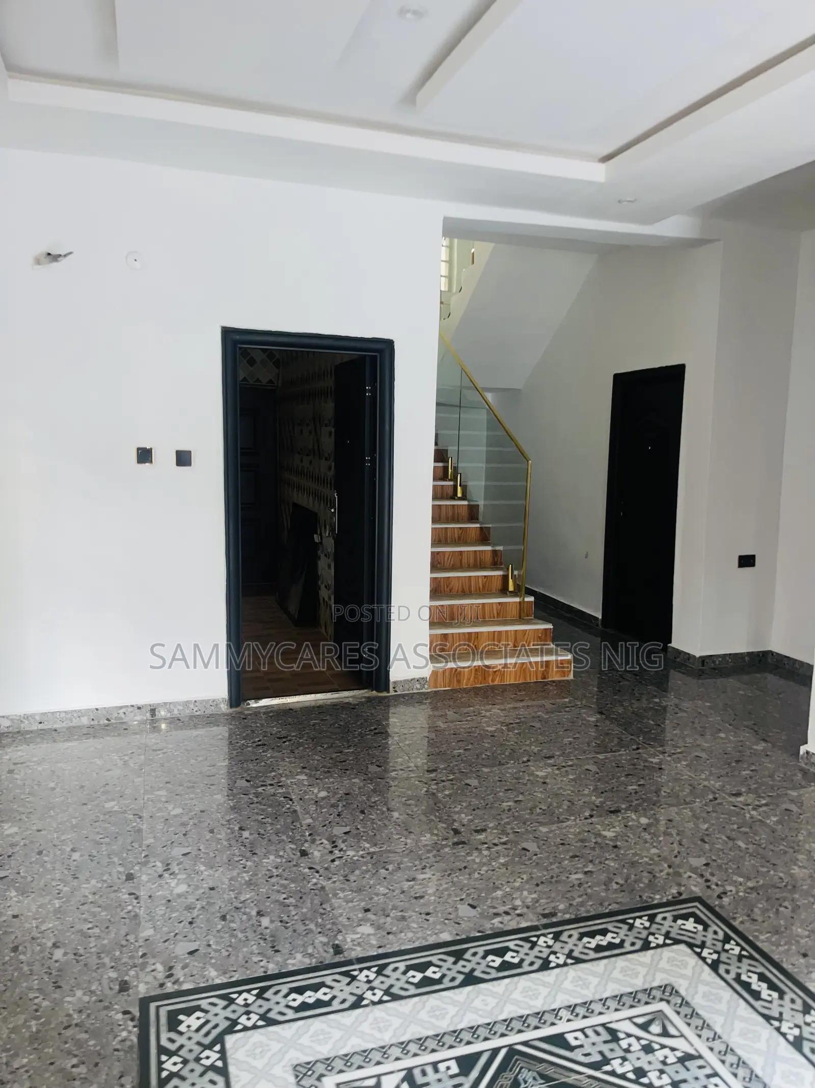 Furnished 5bdrm Duplex in Owerri for sale in Owerri